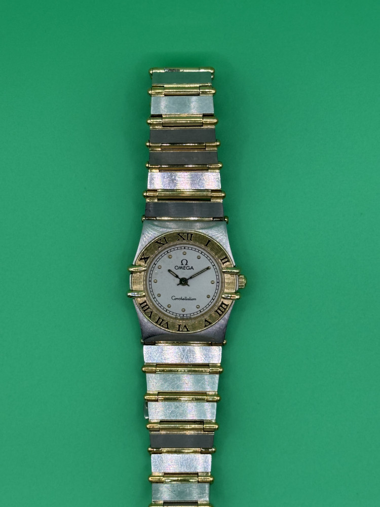 オメガ　コンステレーション　Qz