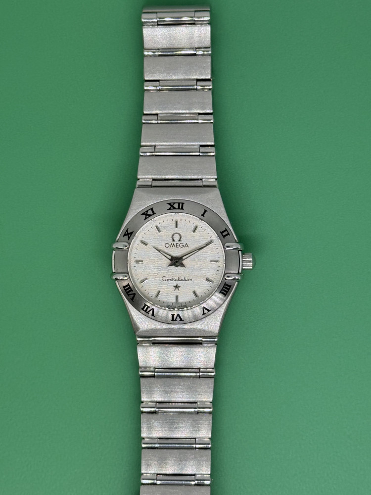 オメガ　コンステレーション　Qz